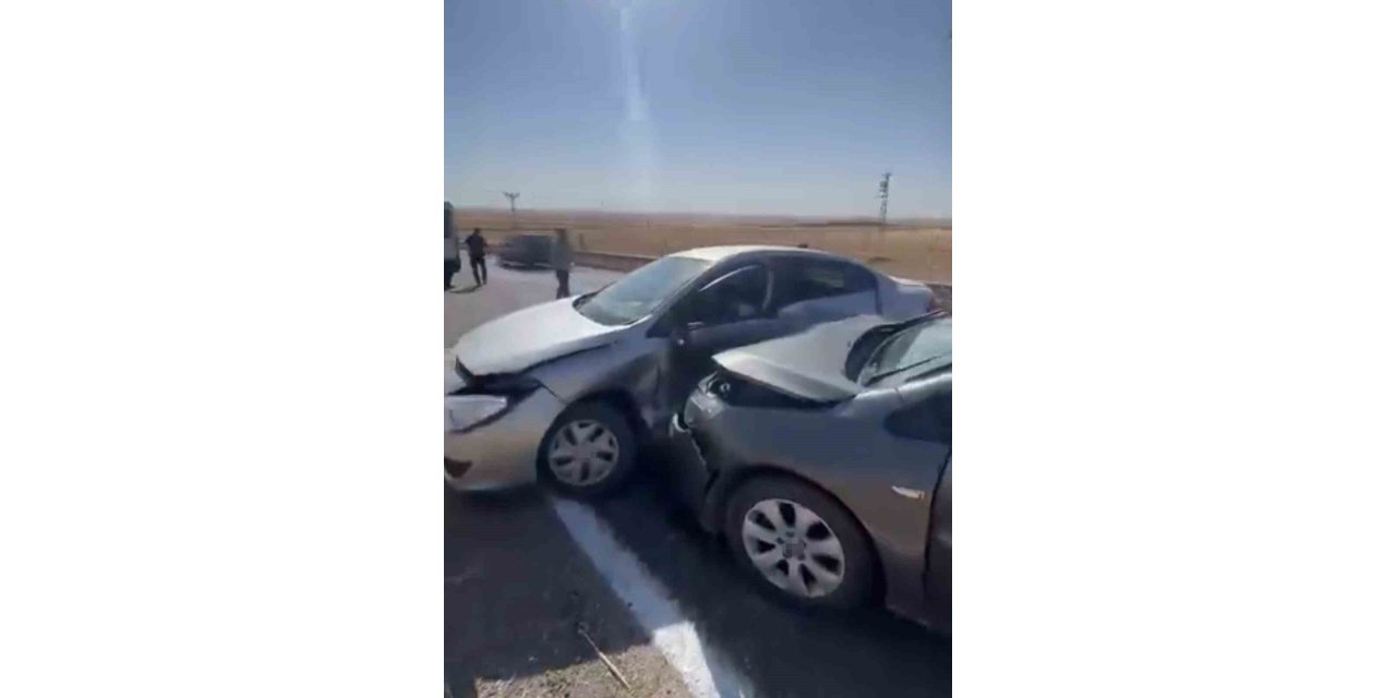 Diyarbakır’da iki otomobil çarpıştı: 2 yaralı