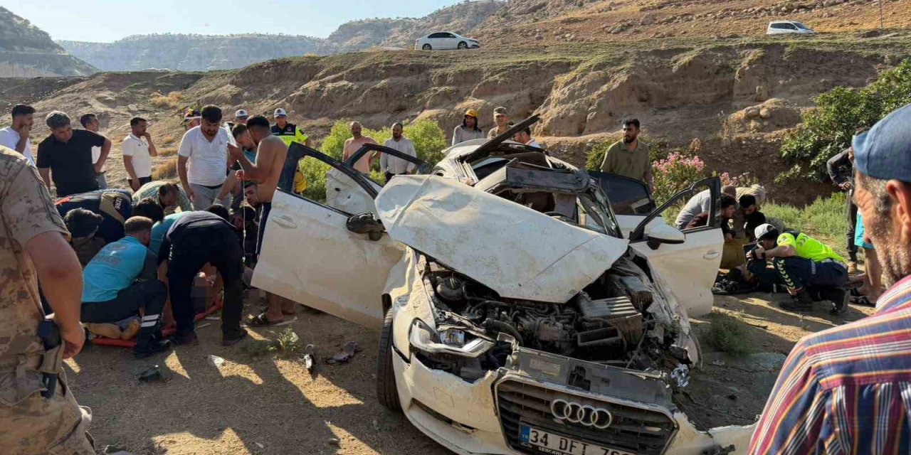 Şırnak’ta otomobil şarampole yuvarlandı: 2 ölü, 2 yaralı