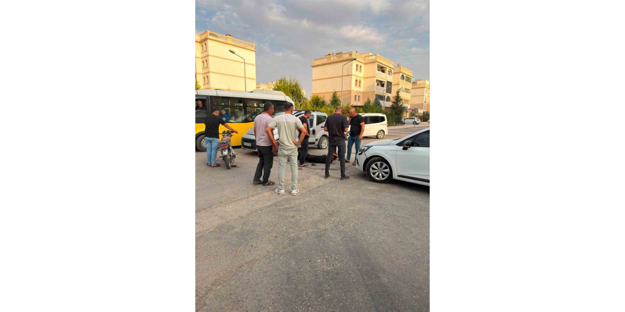 Mardin’de otomobil ile motosiklet çarpıştı: 1 kişi yaralandı