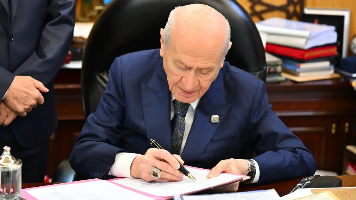 Bahçeli: "Selahattin Demirtaş evine, Ahmetler görevine, Öcalan umut hakkına kavuşmalıdır"