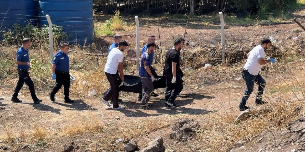 Diyarbakır’da boş arazide erkek cesedi bulundu