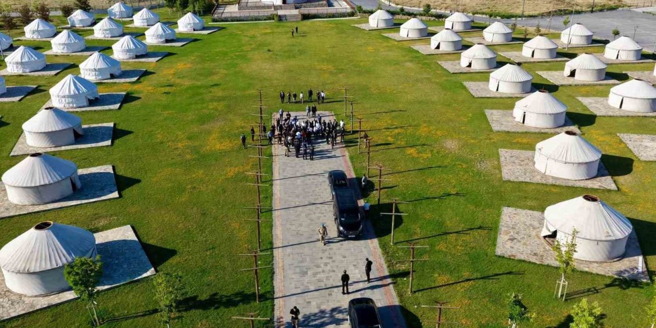 Ahlat ’1071 Ahlat-Malazgirt Kutlamaları’na hazırlanıyor