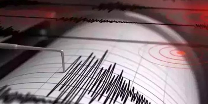 Kolombiya'da 7.4 büyüklüğünde deprem