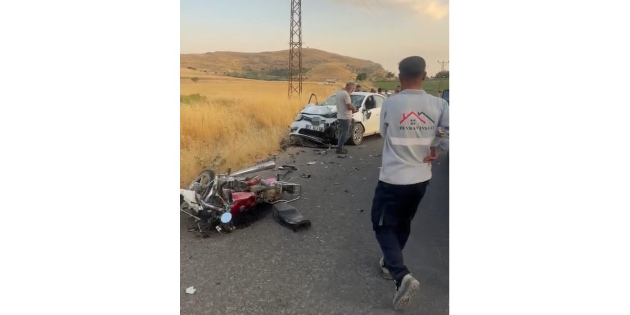 Mardin’de otomobil motosikletle çarpıştı: 2 ölü