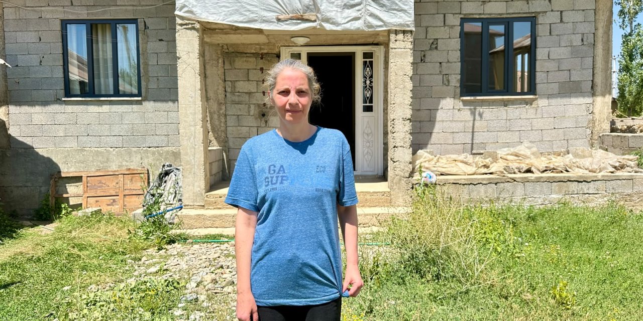Yarım kalan ev, otizmli çocuk ve geçim sıkıntısı: Yüksekova’da destek çağrısı