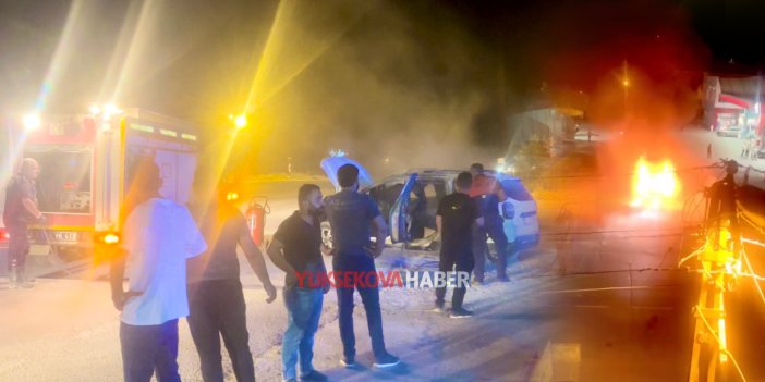 Yüksekova’da yakıt aldıktan sonra otomobilde patlama: 3 yaralı