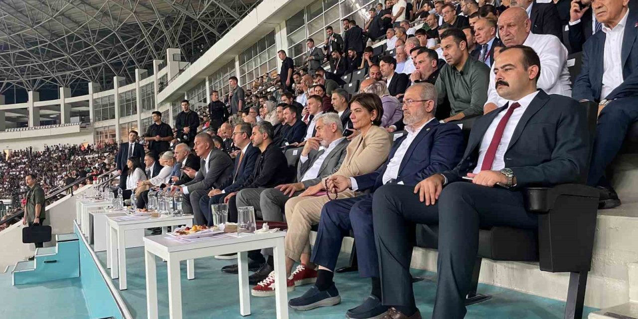 Sporda dostluk ve kardeşlik mesajı