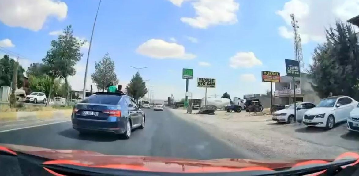 Diyarbakır’da çocukların canı hiçe sayıldığı yolculuk kameralara yansıdı