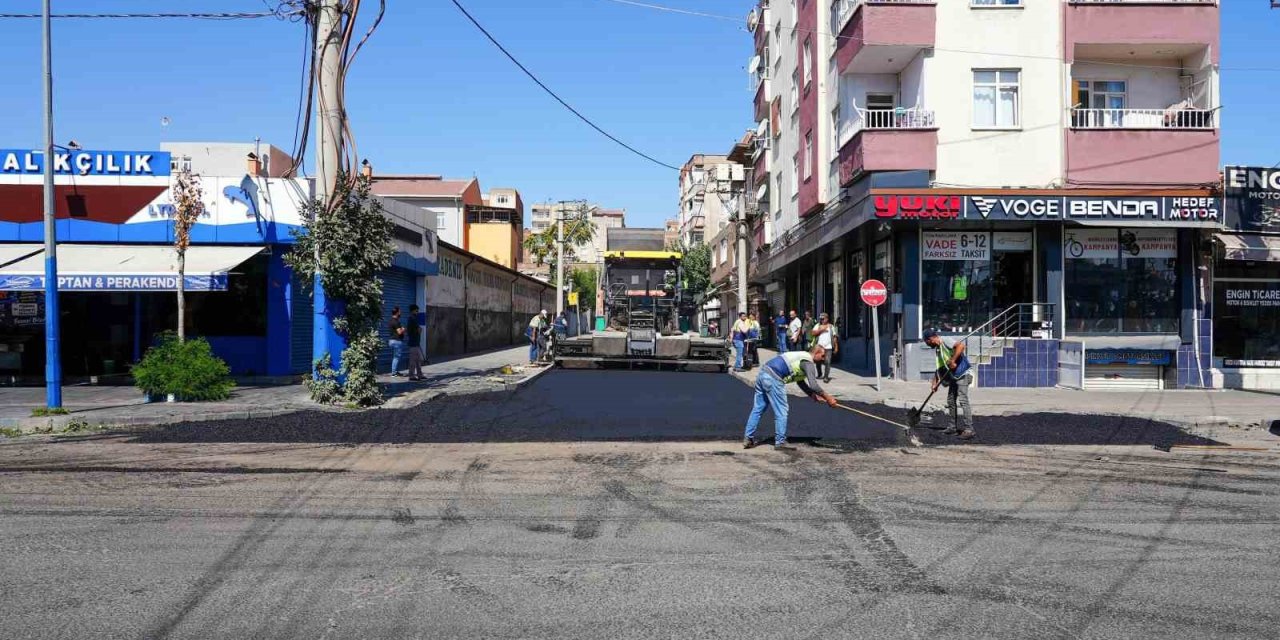 Bağlar’da 5 cadde asfaltlanıyor