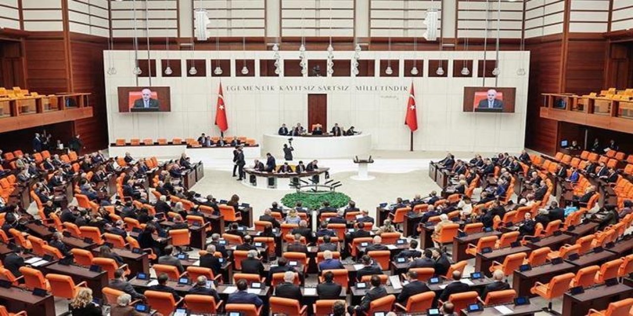 TBMM'de yeni yasama yılı için tadilat çalışmaları başladı