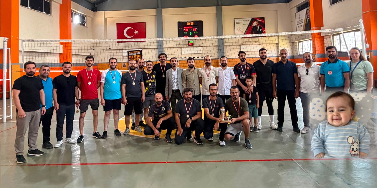SMA hastası Mehmet Bahadır için düzenlenen voleybol turnuvası sona erdi