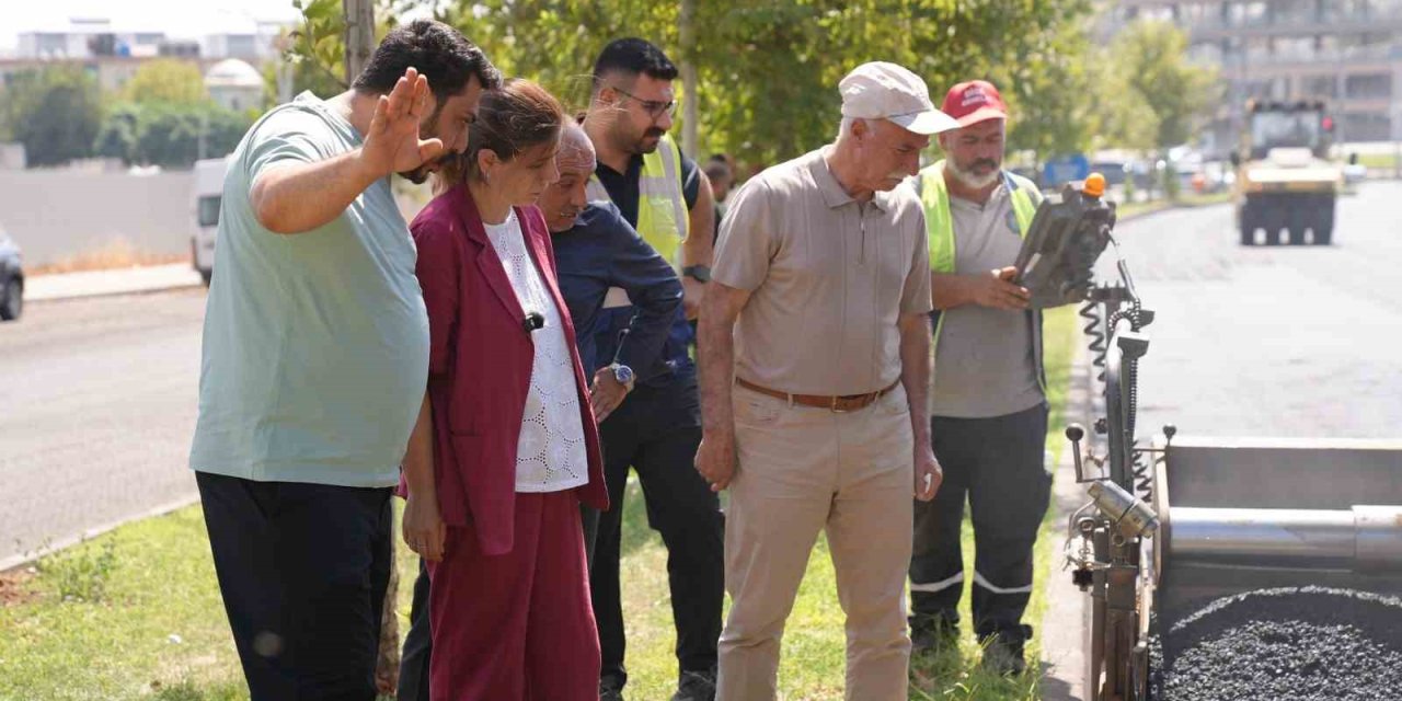 Eşbaşkan Bucak, üstyapı çalışmalarını yerinde inceledi