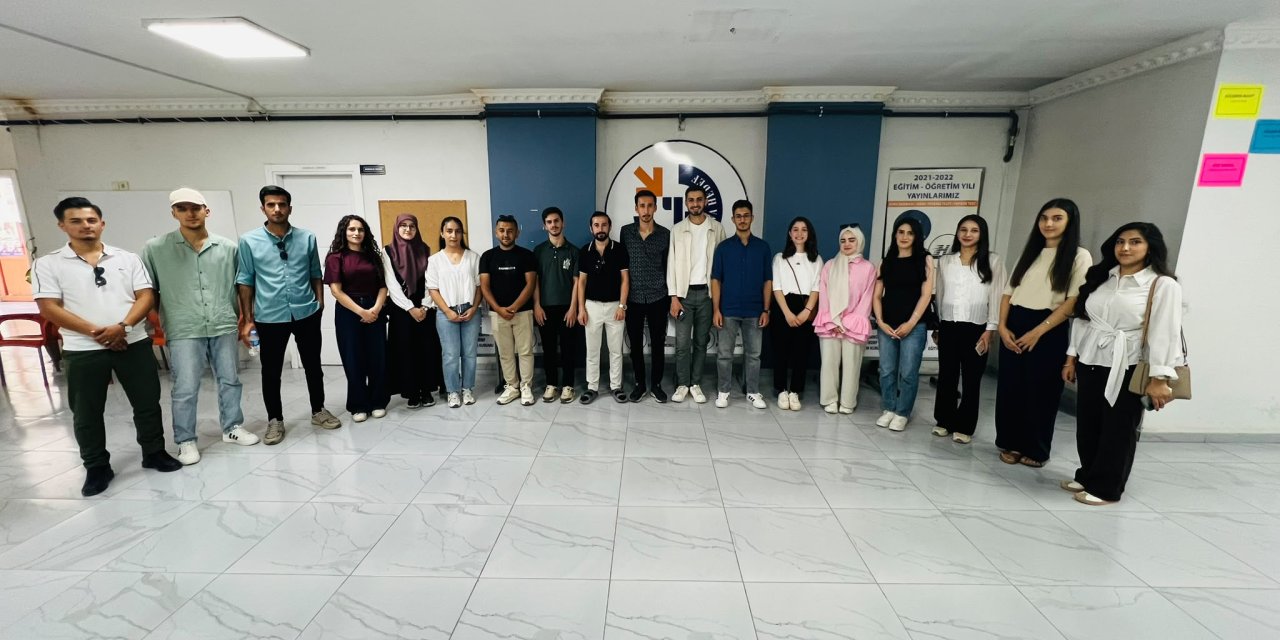 Yüksekova Hedef’te 73 öğrenci üniversiteli oldu