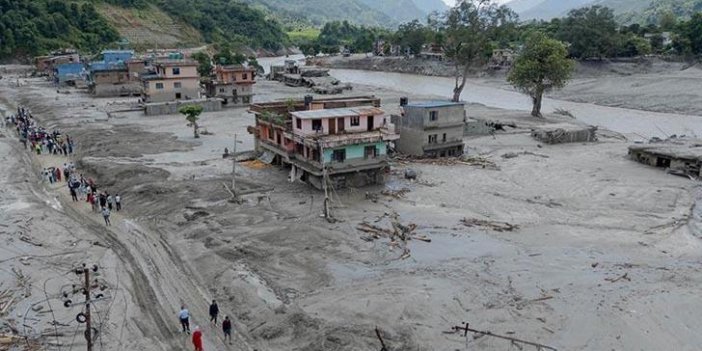 Nepal'deki selde can kaybı 538'e yükseldi