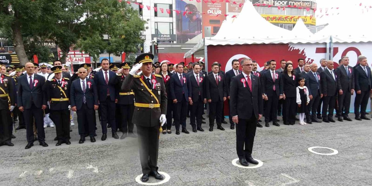 Van’da 30 Ağustos Zafer Bayramı kutlaması