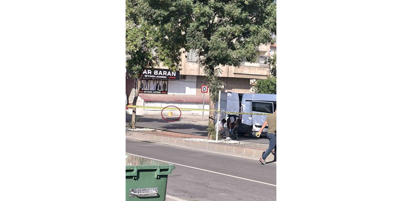 Diyarbakır’da şüpheli paket kontrollü şekilde patlatıldı