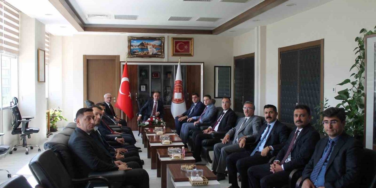 HSK Üyesi Sait Özdemir’den Van’da ziyaretler