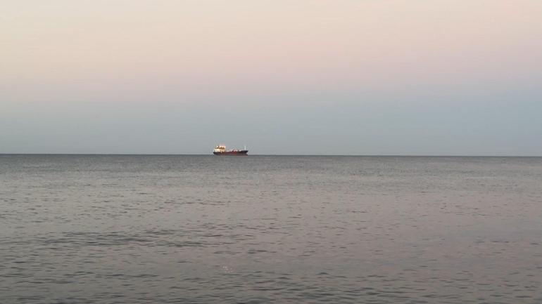 Silivri açıklarında batan gemi için arama kurtarma çalışmaları sürüyor