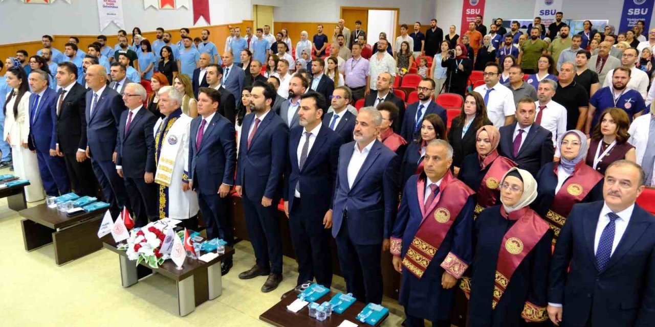 Van’da SBÜ akademik yılı açılış töreni yapıldı
