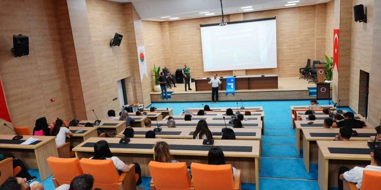 Şırnak’ta İUP katılımcılarına bağımlılıkla mücadele eğitimi verildi
