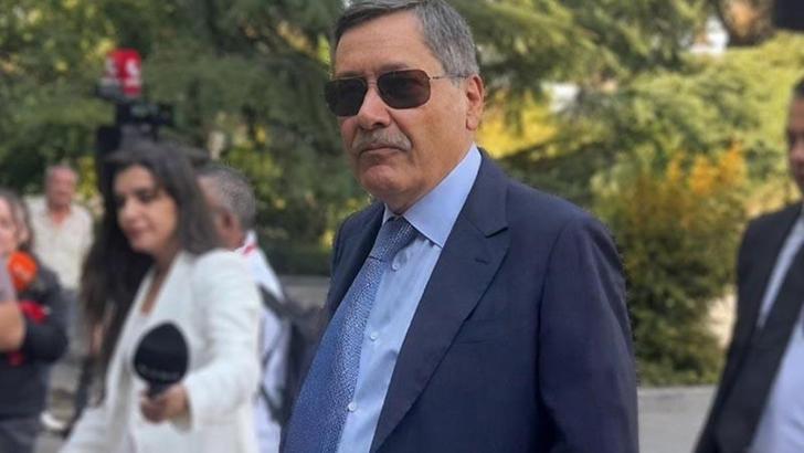Melih Gökçek'in oğlu Ahmet Gökçek ve gelini Hülya Gökçek'e yurt dışına çıkış yasağı