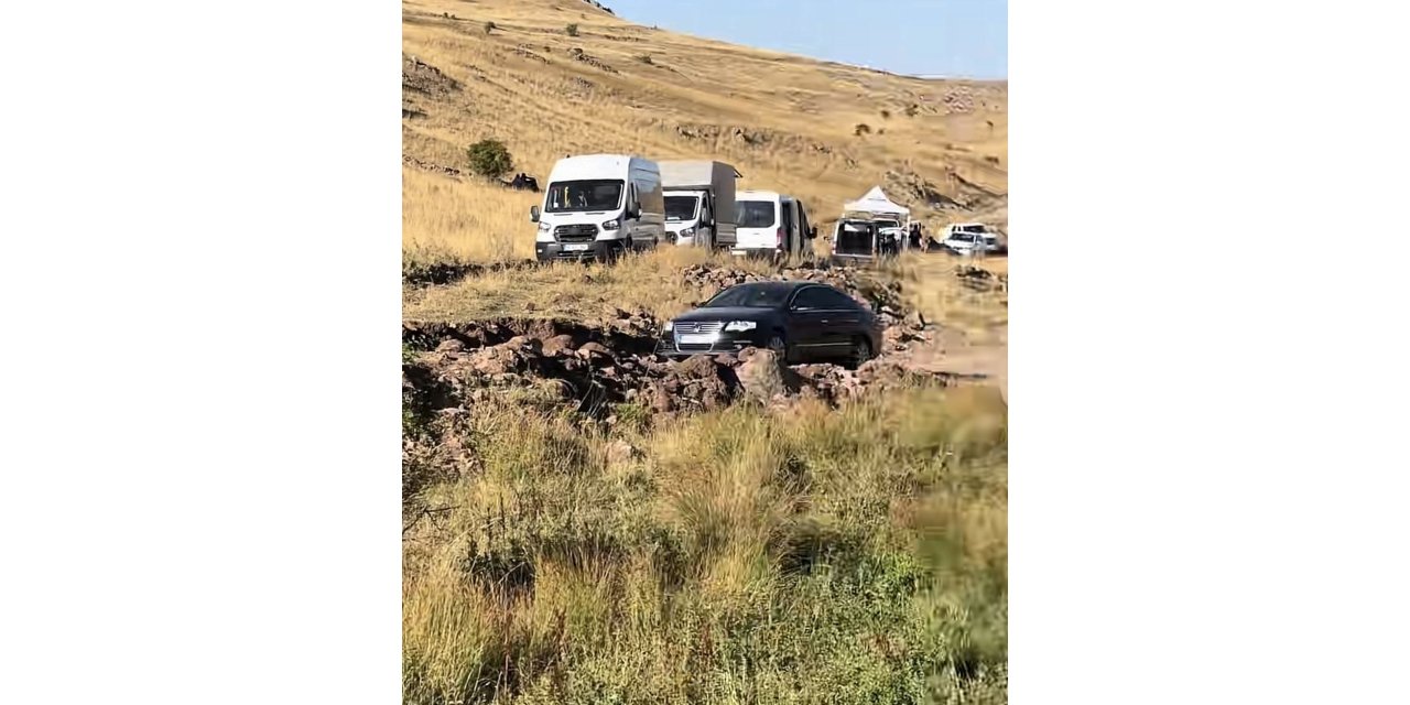 Büşra bebeğin kanlı elbiseleri bulundu