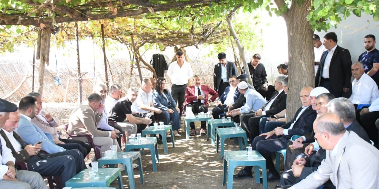 Vekil Tatar, Silopi’de köy gezileri gerçekleştirdi
