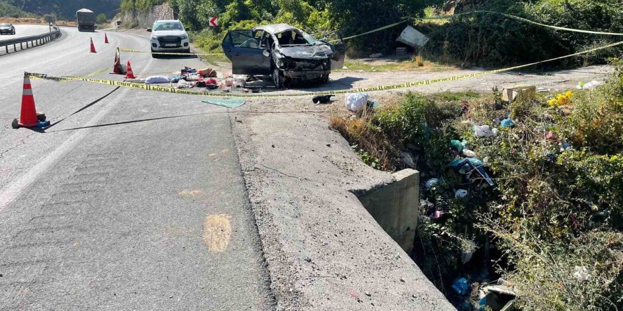 Bitlis’te feci kaza: 10 yaşındaki çocuk hayatını kaybetti, 3 yaralı