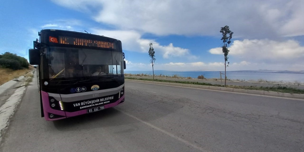 Van sahil yolunda toplu taşıma talebi