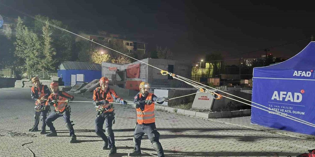 Van'da AFAD’tan büyük tatbikat