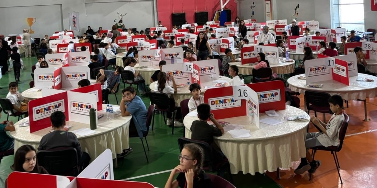 453 öğrenci DENEYAP Teknoloji Atölyeleri için ter döktü