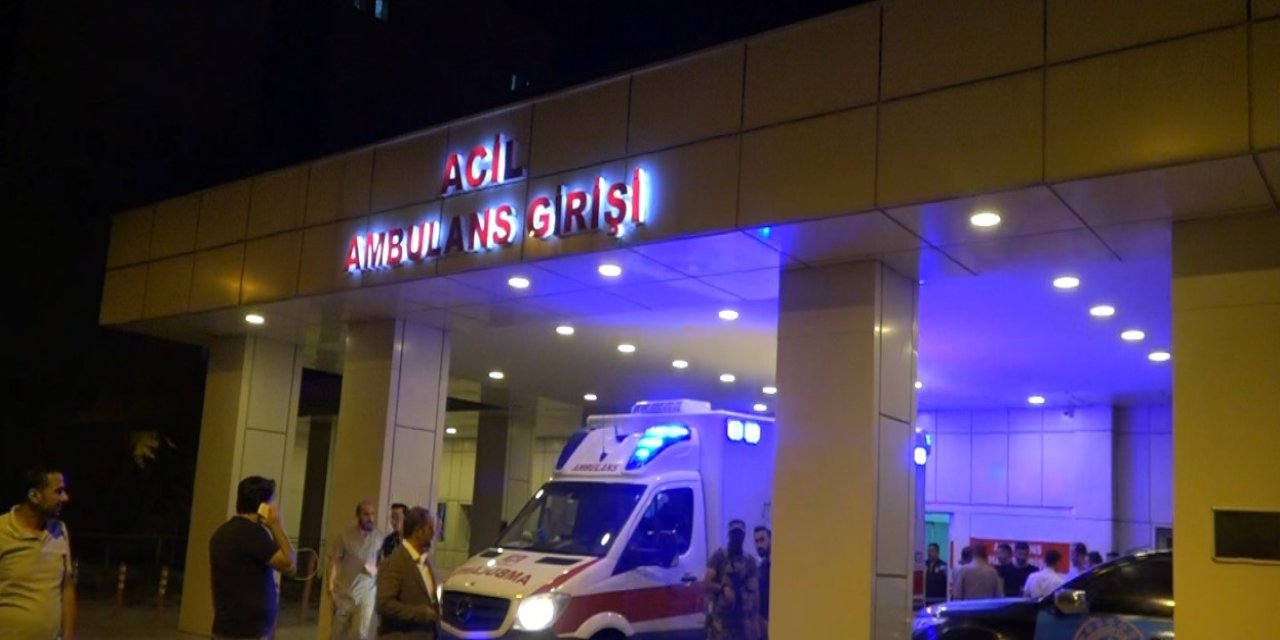 Van'da takla atan otomobilin sürücüsü ağır yaralandı