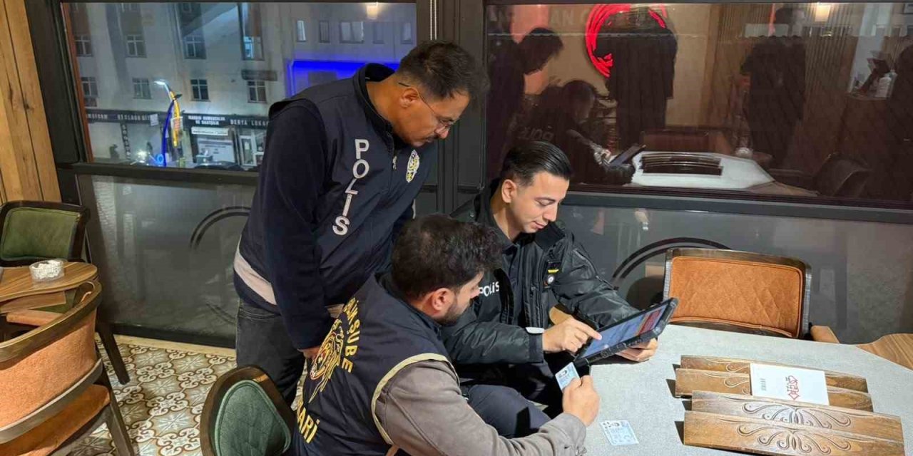 Hakkari’de aranan 7 şahıs yakalandı