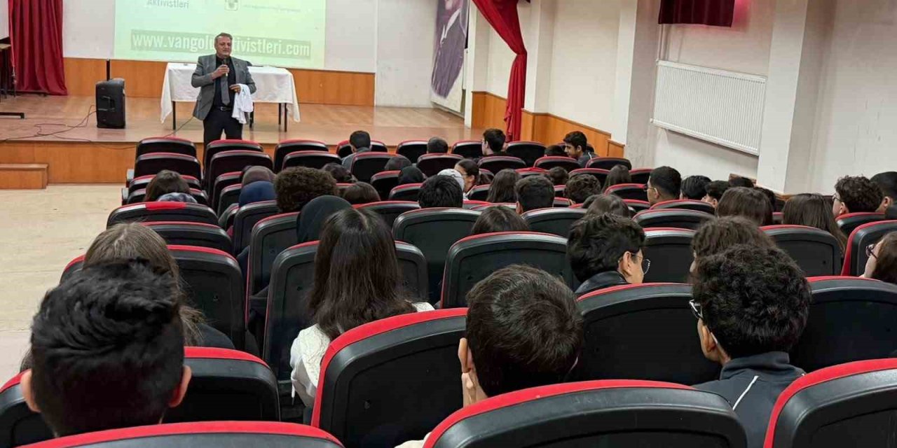 Van Gölü’nün korunması okul sıralarına taşındı