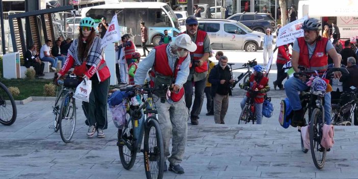 İranlı çocuklar için pedal çeviren Minab Kervanı Van’a ulaştı
