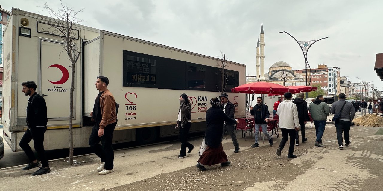 Yüksekova’da kan bağışı kampanyasında bugün son gün