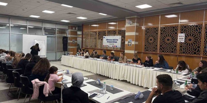 5 farklı ülkeden 35 gençlik çalışanı Bitlis’te bir araya geldi