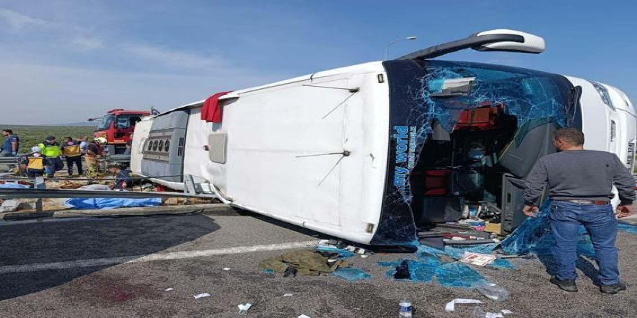 Manisa'daki otobüs kazasında ölü sayısı 12’ye çıktı