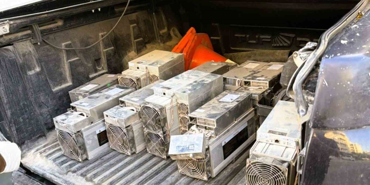 Mardin'in Nusaybin ilçesinde kaçak elektrikle kripto para üretimi