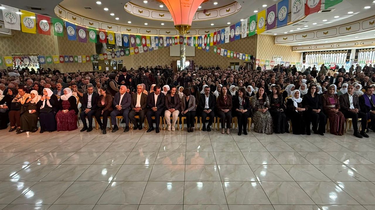 DEM Parti Van İl Eş Başkanları belli oldu