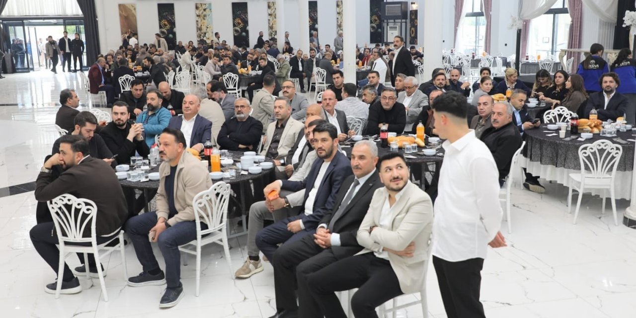 Van TSO Başkanı Necdet Takva: "Bu kentin en güvenilir limanı Ortak Akıl ve Mavi Liste’dir"
