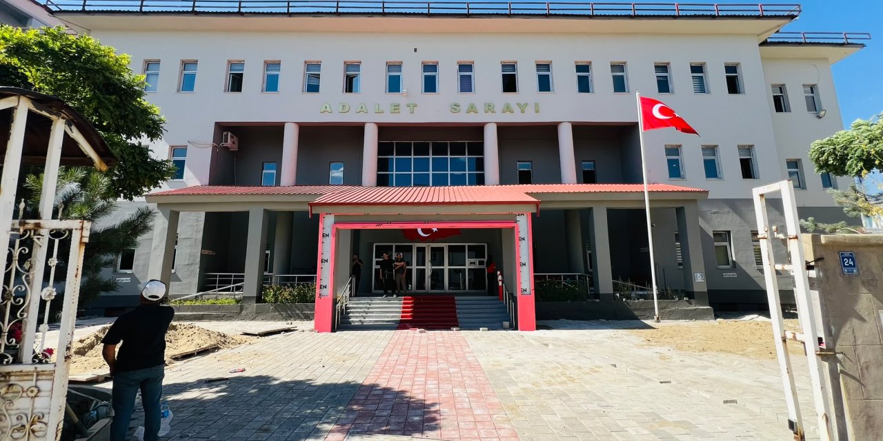 Yüksekova Adliye Binasında bakım ve onarım çalışması tamamlandı