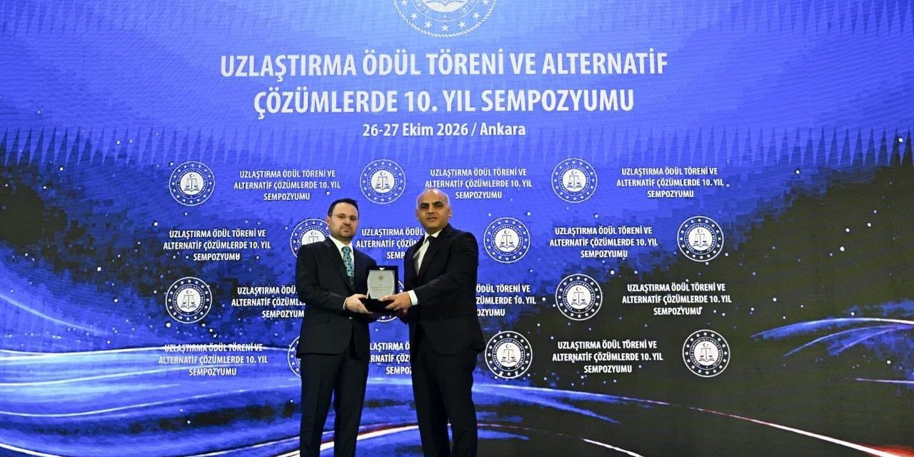 Van Cumhuriyet Başsavcısı Kara’ya ‘Uzlaştırma Başarı Ödülü’