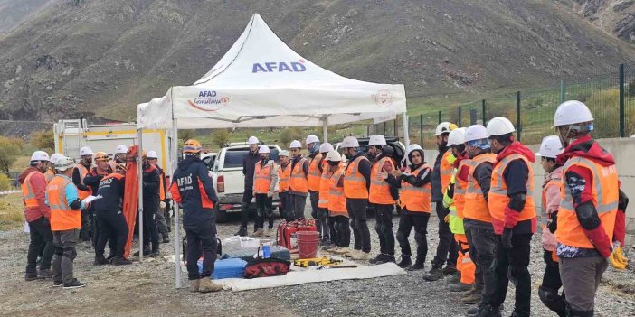 Hakkâri AFAD’tan CİSAD ekibine eğitim
