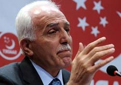 Kamalak'tan AKP'ye seçim şarkısı önerisi