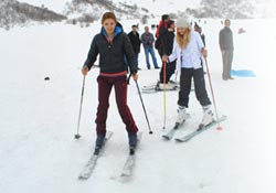 Şemdinli'de kayak tesisi açıldı