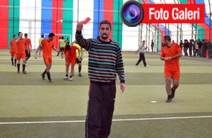 Bakü’de Kürt öğrencilerden futbol turnuvası