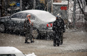 Şemdinli'de kar: Aktütün köyünün yolu kapanadı