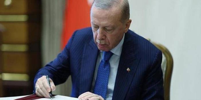 YAŞ kararları Resmi Gazete'de: Genelkurmay Başkanı değişti