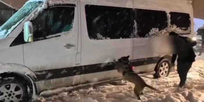 Yüksekova’da araçta 63 kilo metamfetamin ele geçirildi